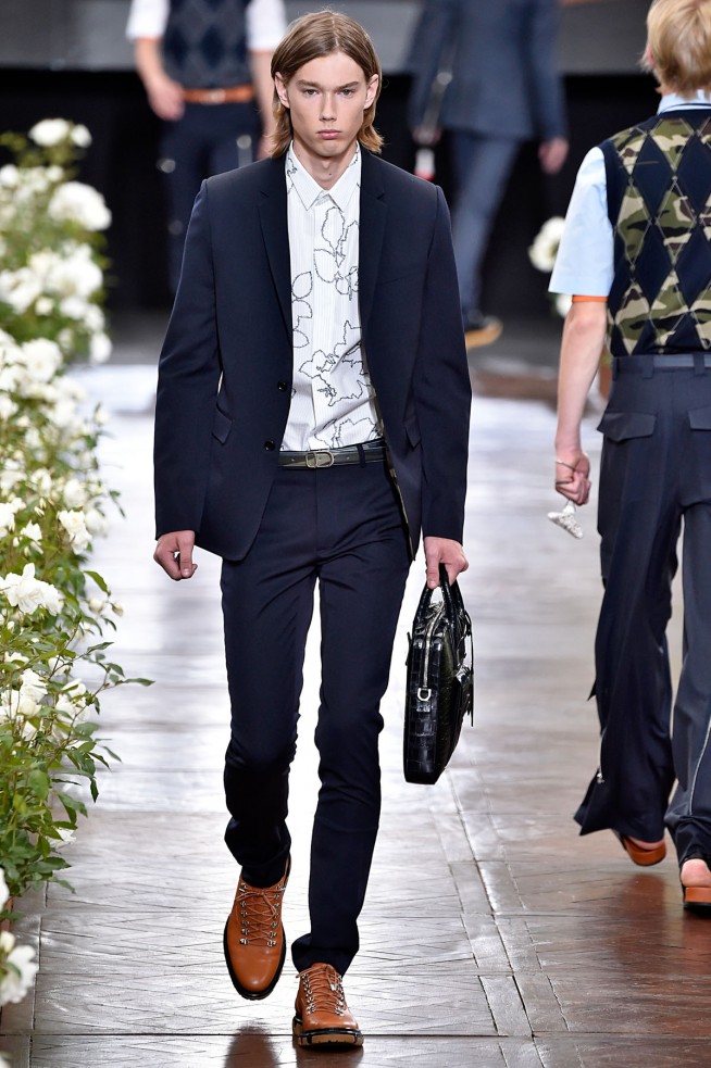 Dior Homme-verao2016-ParisMen-11