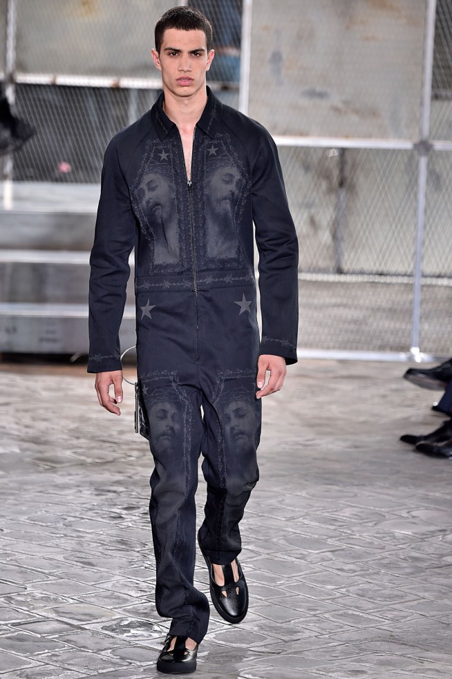 Givenchy-verao2016-ParisMen-15