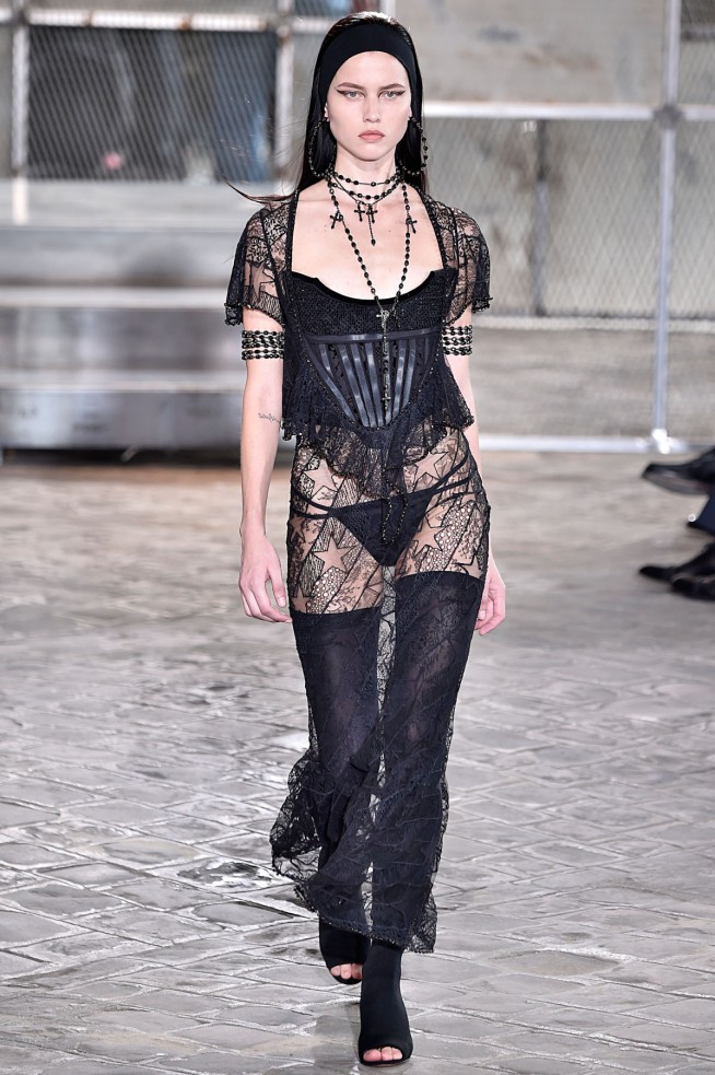 Givenchy-verao2016-ParisMen-16