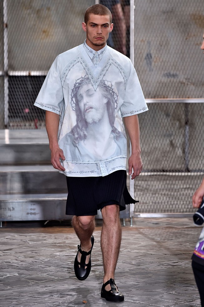 Givenchy-verao2016-ParisMen-46