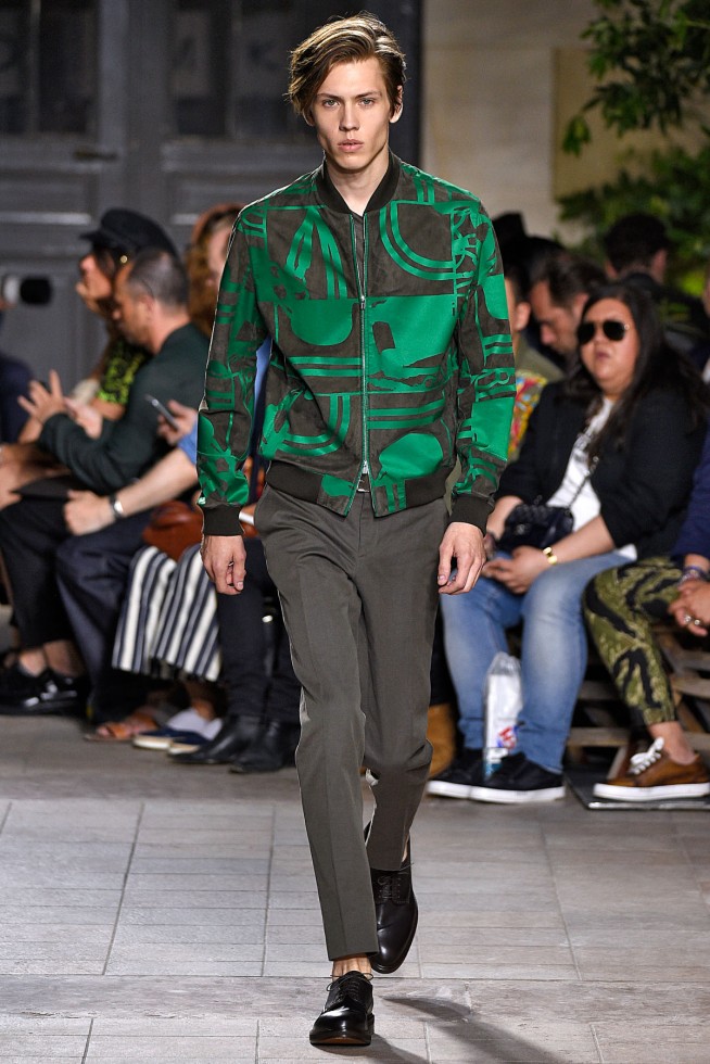 Hermes-verao2016-ParisMen-25