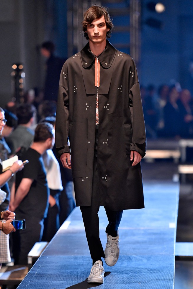 Raf Simons-verao2016-ParisMen-15