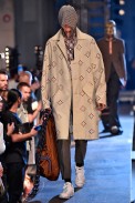 Raf Simons-verao2016-ParisMen-19