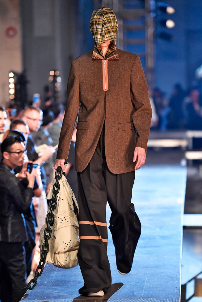 Raf Simons-verao2016-ParisMen-3