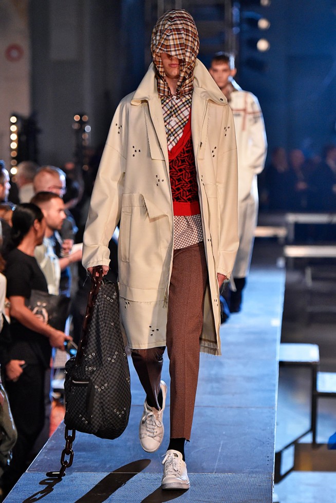 Raf Simons-verao2016-ParisMen-34