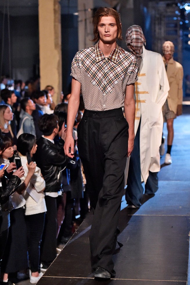 Raf Simons-verao2016-ParisMen-37