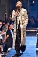 Raf Simons-verao2016-ParisMen-8