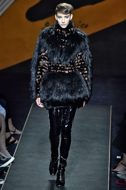 Fendi-AltaCostura-Inverno2016-Paris-25
