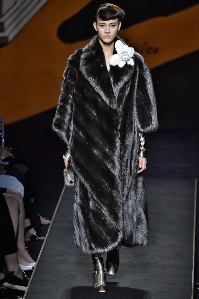 Fendi-AltaCostura-Inverno2016-Paris-3