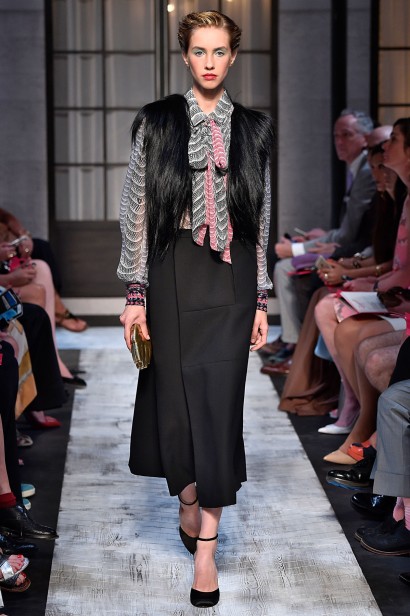 Schiaparelli-Inverno2016-Paris-AltaCostura-11