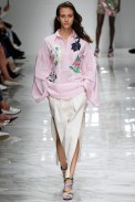 Blumarine-Verao_RTW16_Milan-9