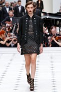 BurberryProrsum-Verao_RTW16_London-3
