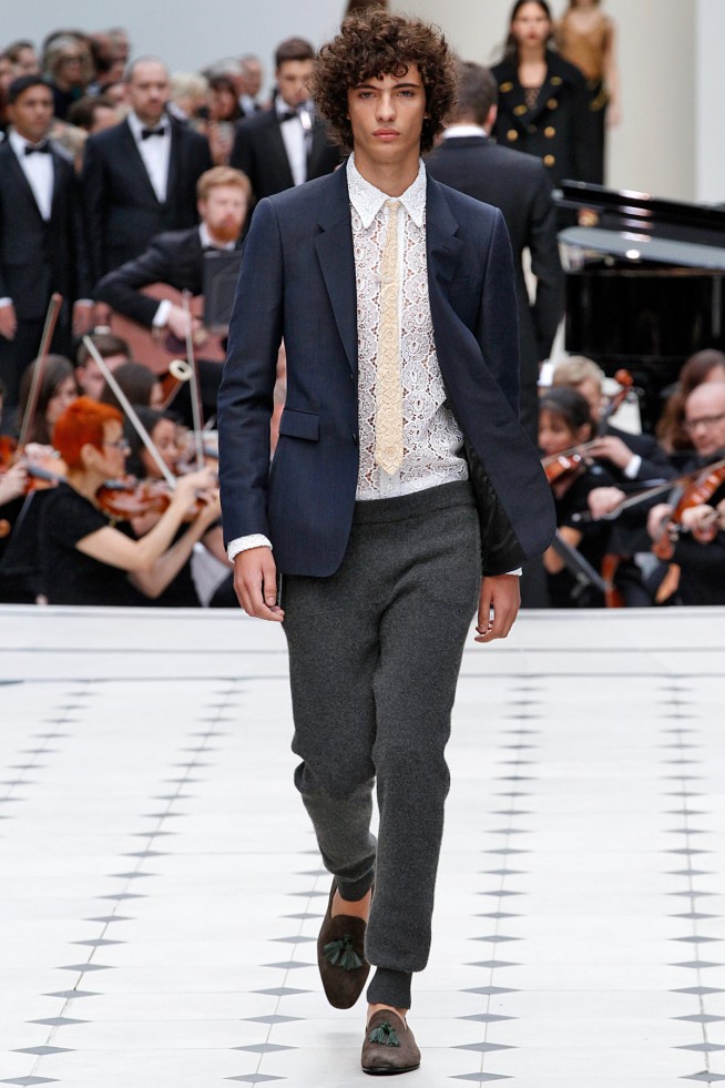 BurberryProrsum-Verao_RTW16_London-6