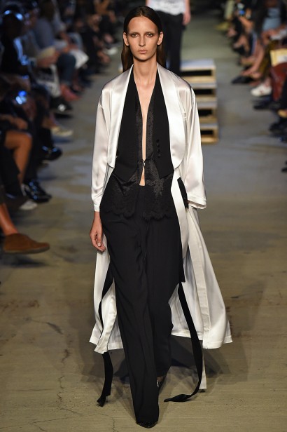 Givenchy_Verao_RTW16_NY-12