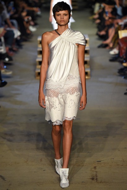 Givenchy_Verao_RTW16_NY-15