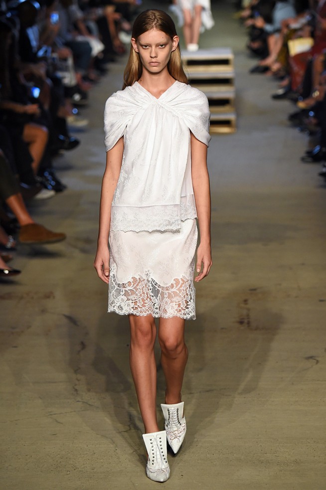 Givenchy_Verao_RTW16_NY-17