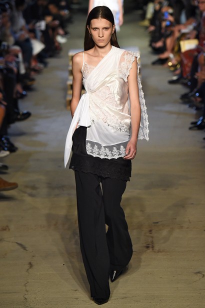 Givenchy_Verao_RTW16_NY-26