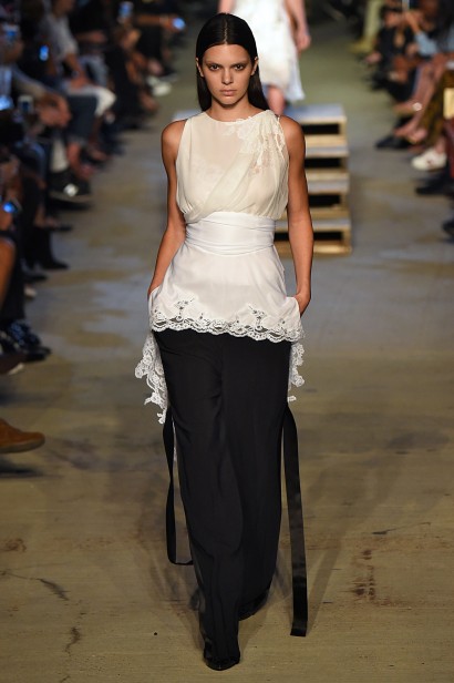 Givenchy_Verao_RTW16_NY-3