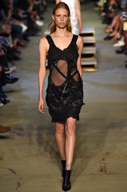 Givenchy_Verao_RTW16_NY-59