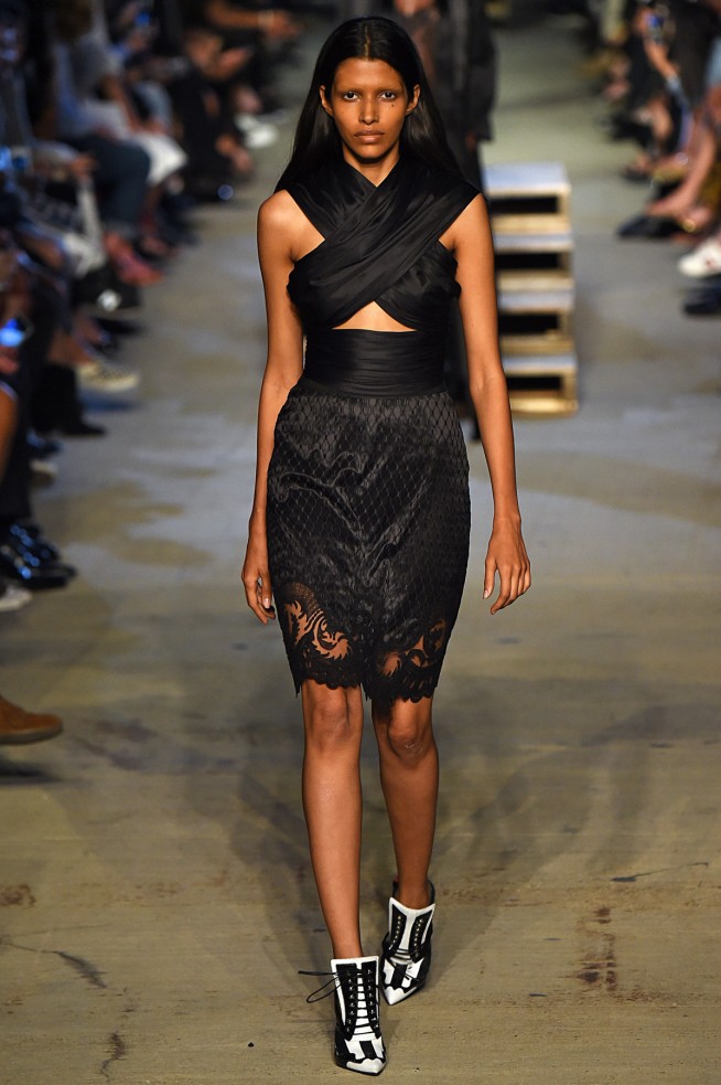 Givenchy_Verao_RTW16_NY-7