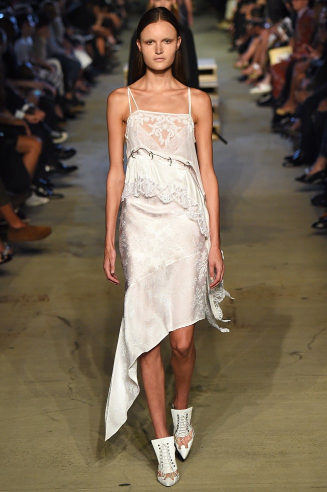 Givenchy_Verao_RTW16_NY-83