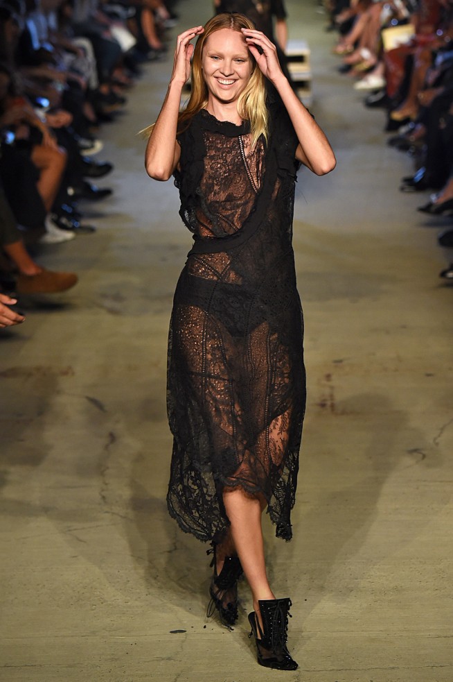 Givenchy_Verao_RTW16_NY-86