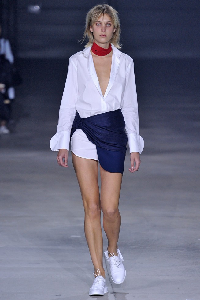 Jacquemus-Verao_RTW16_Milan-12