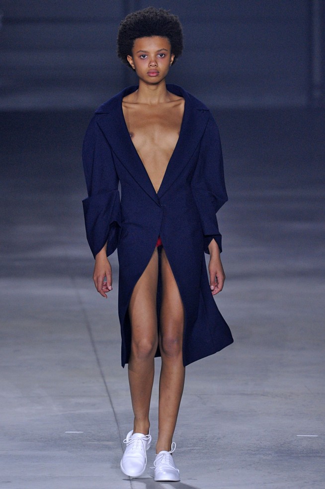 Jacquemus-Verao_RTW16_Milan-37