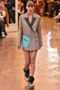 AcneStudios-Verao_RTW16_Paris-11