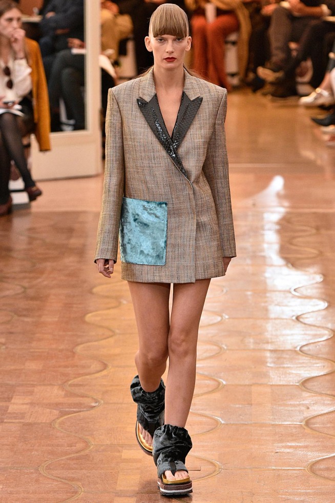 AcneStudios-Verao_RTW16_Paris-11