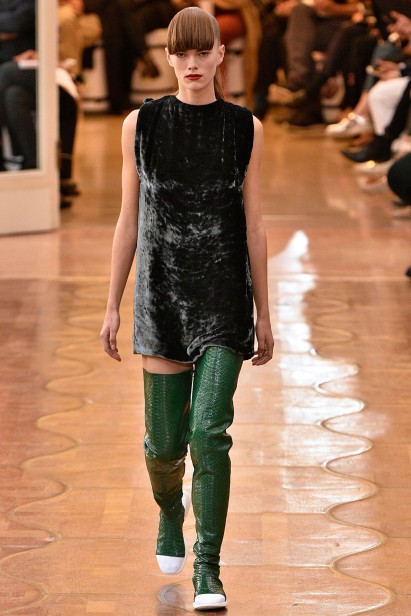 AcneStudios-Verao_RTW16_Paris-12