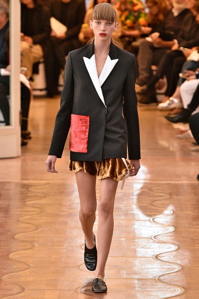 AcneStudios-Verao_RTW16_Paris-15