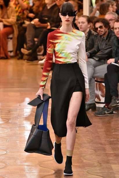 AcneStudios-Verao_RTW16_Paris-18