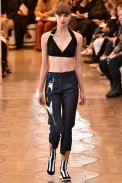 AcneStudios-Verao_RTW16_Paris-32