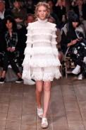 AlexanderMcQueen-Verao_RTW16_Paris-16