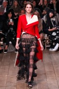 AlexanderMcQueen-Verao_RTW16_Paris-33