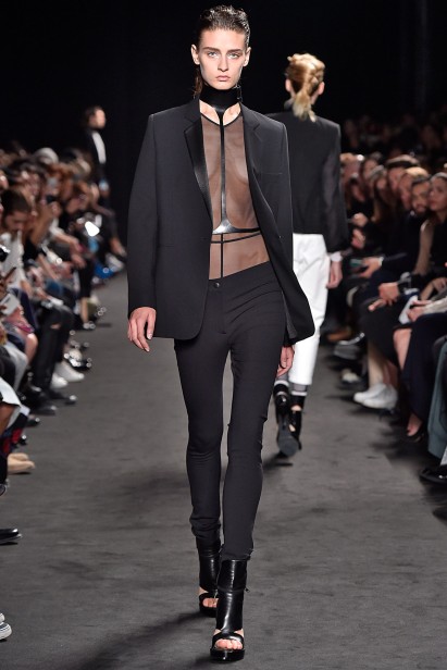 AnnDemeulemeester-Verao_RTW16_Paris-1