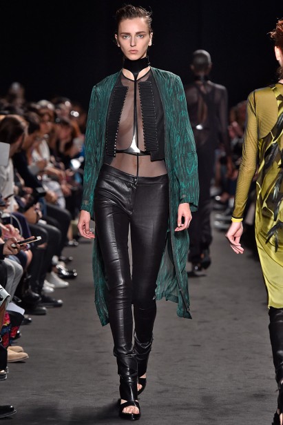 AnnDemeulemeester-Verao_RTW16_Paris-12
