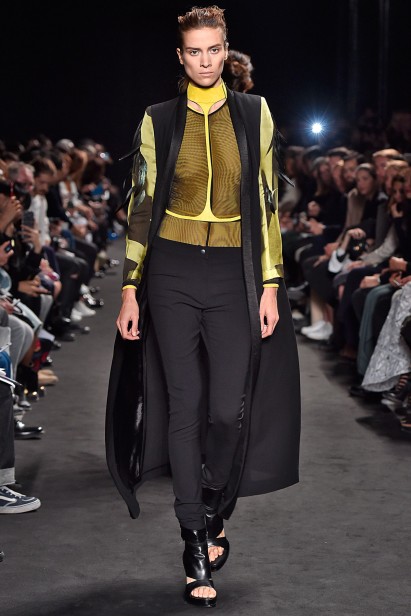 AnnDemeulemeester-Verao_RTW16_Paris-16
