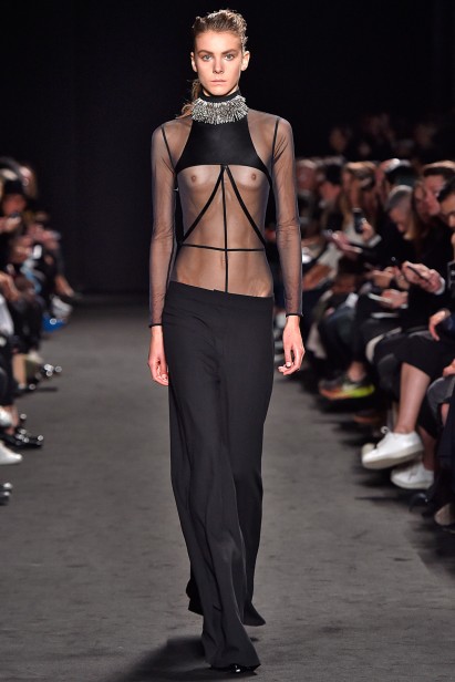 AnnDemeulemeester-Verao_RTW16_Paris-28
