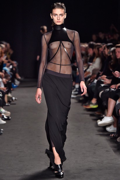 AnnDemeulemeester-Verao_RTW16_Paris-29
