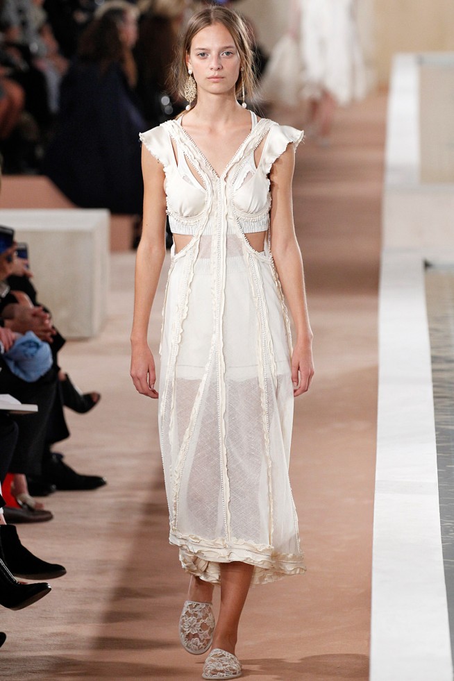 Balenciaga-Verao_RTW16_Paris-10