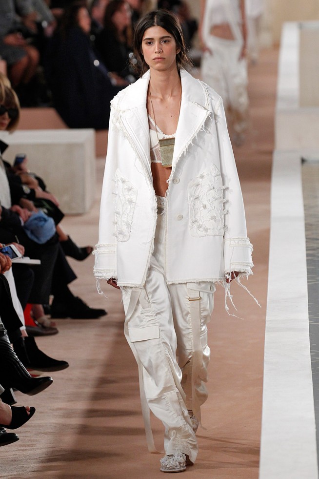 Balenciaga-Verao_RTW16_Paris-23