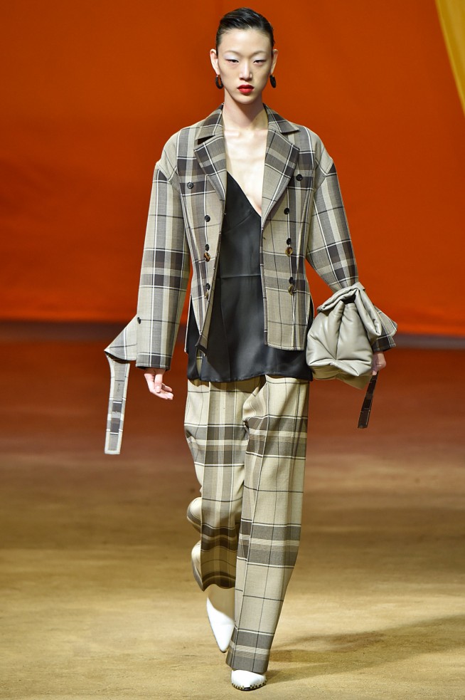 Celine-Verao_RTW16_Paris-35