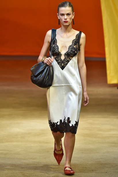 Celine-Verao_RTW16_Paris-4