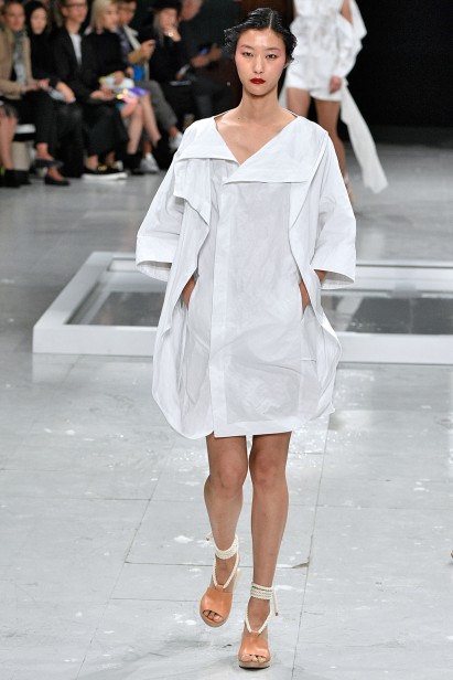 Chalayan-Verao_RTW16_Paris-45