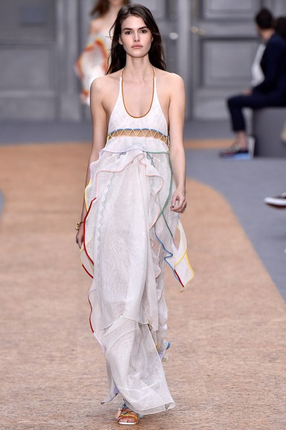 Chloe-Verao_RTW16_Paris-40