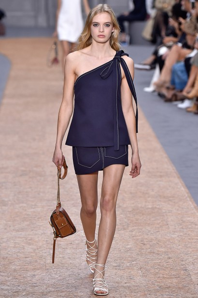 Chloe-Verao_RTW16_Paris-5