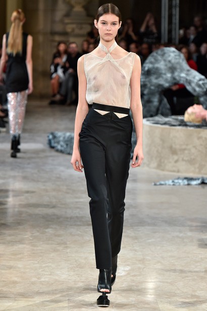 IrisVanHerpen-Verao_RTW16_Paris-14