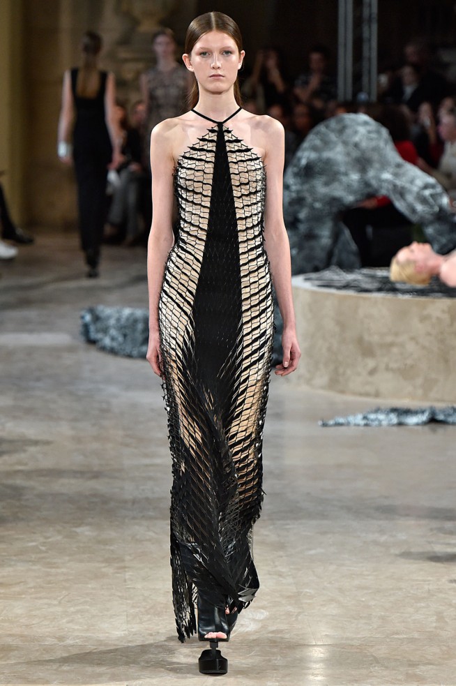 irisvanherpen-verao-rtw16-paris-18